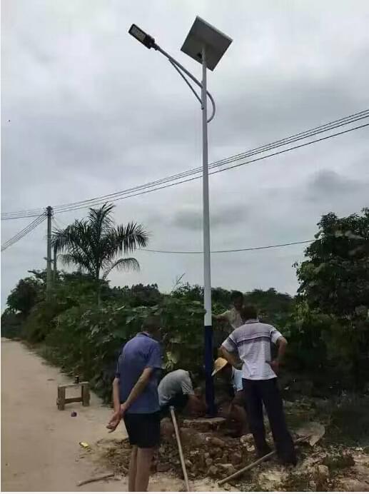華可農村太陽能路燈安裝